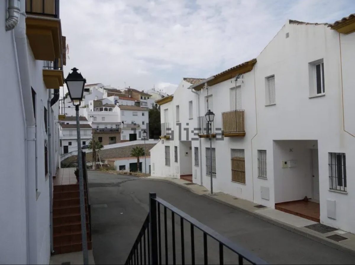 3 Bed, 1 Bath, HouseFor Sale, Torre Alhaquime, Andalucia
