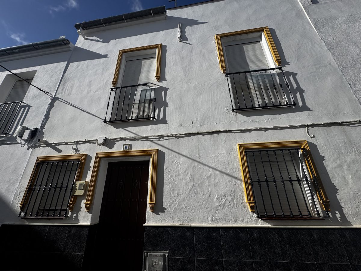 3 Bed, 2 Bath, HouseFor Sale, Olvera, Andalucia