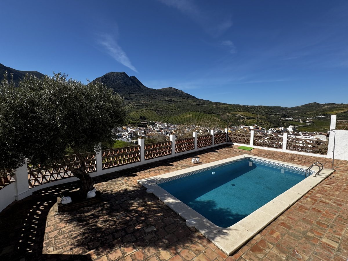 3 Bed, 2 Bath, HouseFor Sale, Algamitas, Andalucia