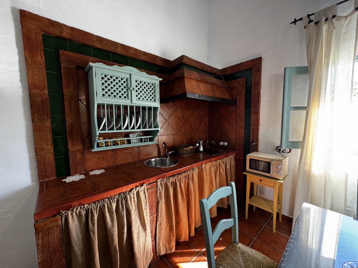 3 Bed, 2 Bath, HouseFor Sale, Algamitas, Andalucia