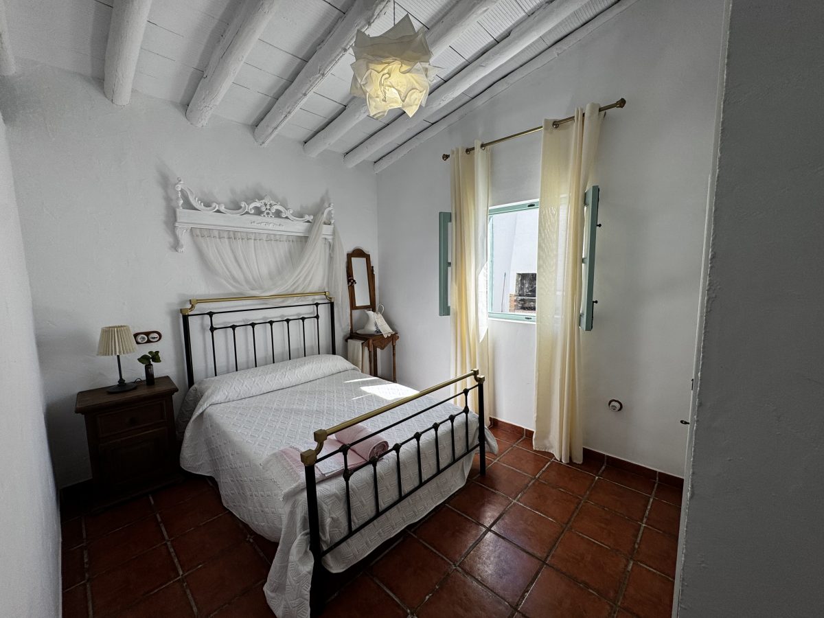 3 Bed, 2 Bath, HouseFor Sale, Algamitas, Andalucia