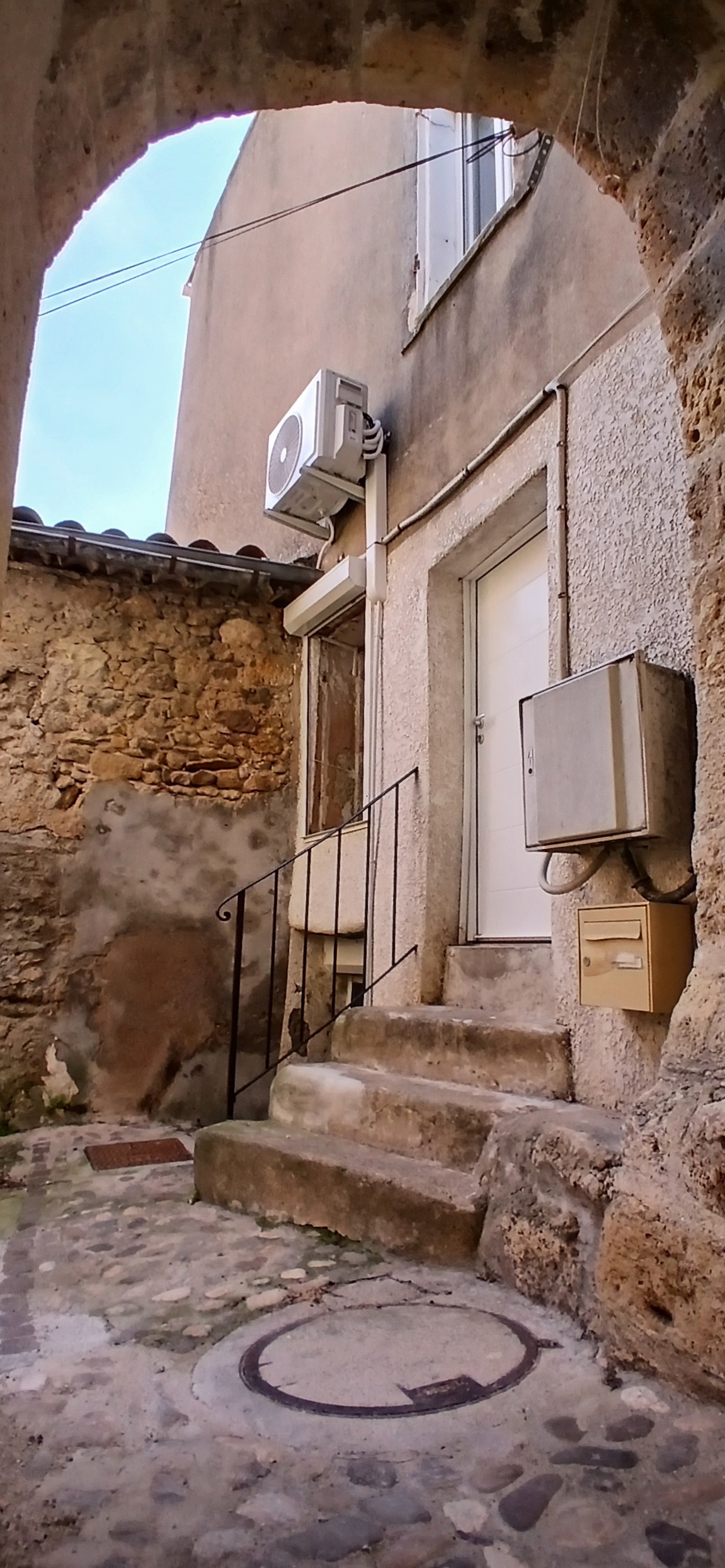 2 Bed, 1 Bath, HouseFor Sale, Magalas, Herault, Languedoc-Roussillon, 34480