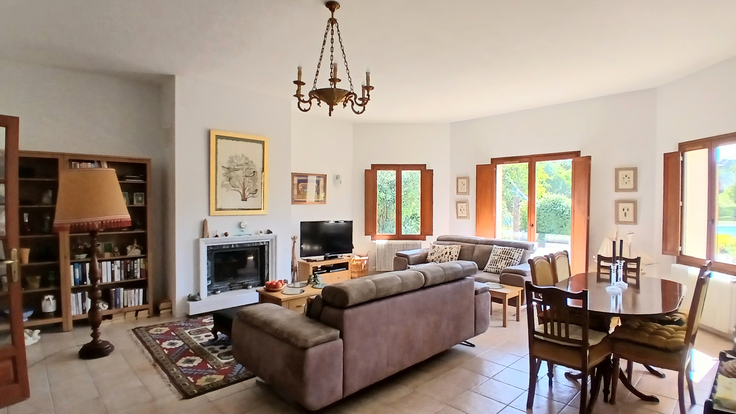 4 Bed, 3 Bath, HouseFor Sale, Trebes, Aude, Languedoc-Roussillon, 11800