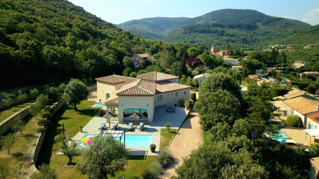 4 Bed, 3 Bath, HouseFor Sale, Lamalou Les Bains, Herault, Languedoc-Roussillon, 34240