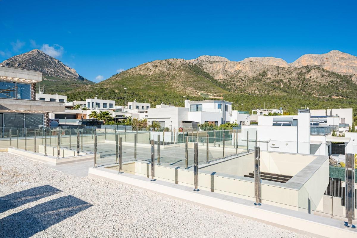 4 Bed, 4 Bath, HouseFor Sale, Polop, Costa Blanca