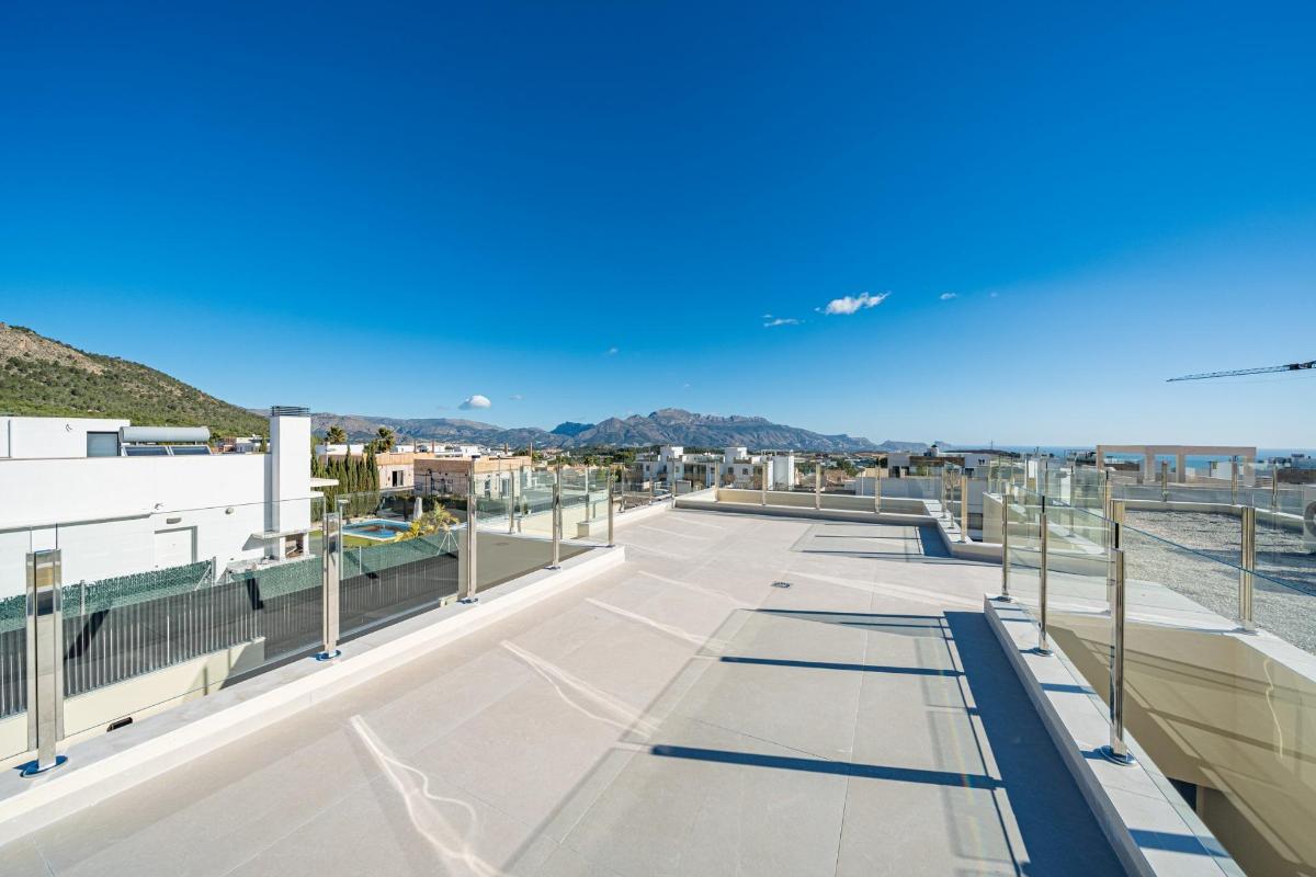 4 Bed, 4 Bath, HouseFor Sale, Polop, Costa Blanca