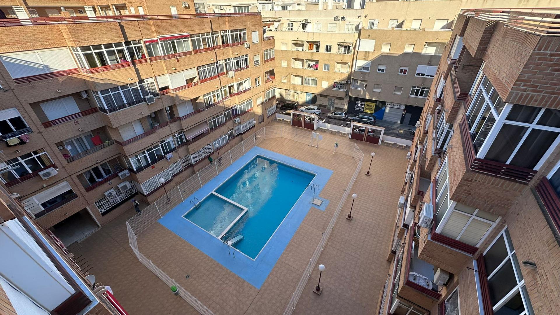 1 Bed, 1 Bath, ApartmentFor Sale, Torrevieja, Alicante