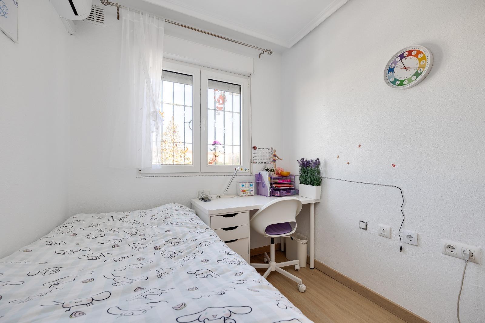 3 Bed, 2 Bath, HouseFor Sale, Torrevieja, Alicante