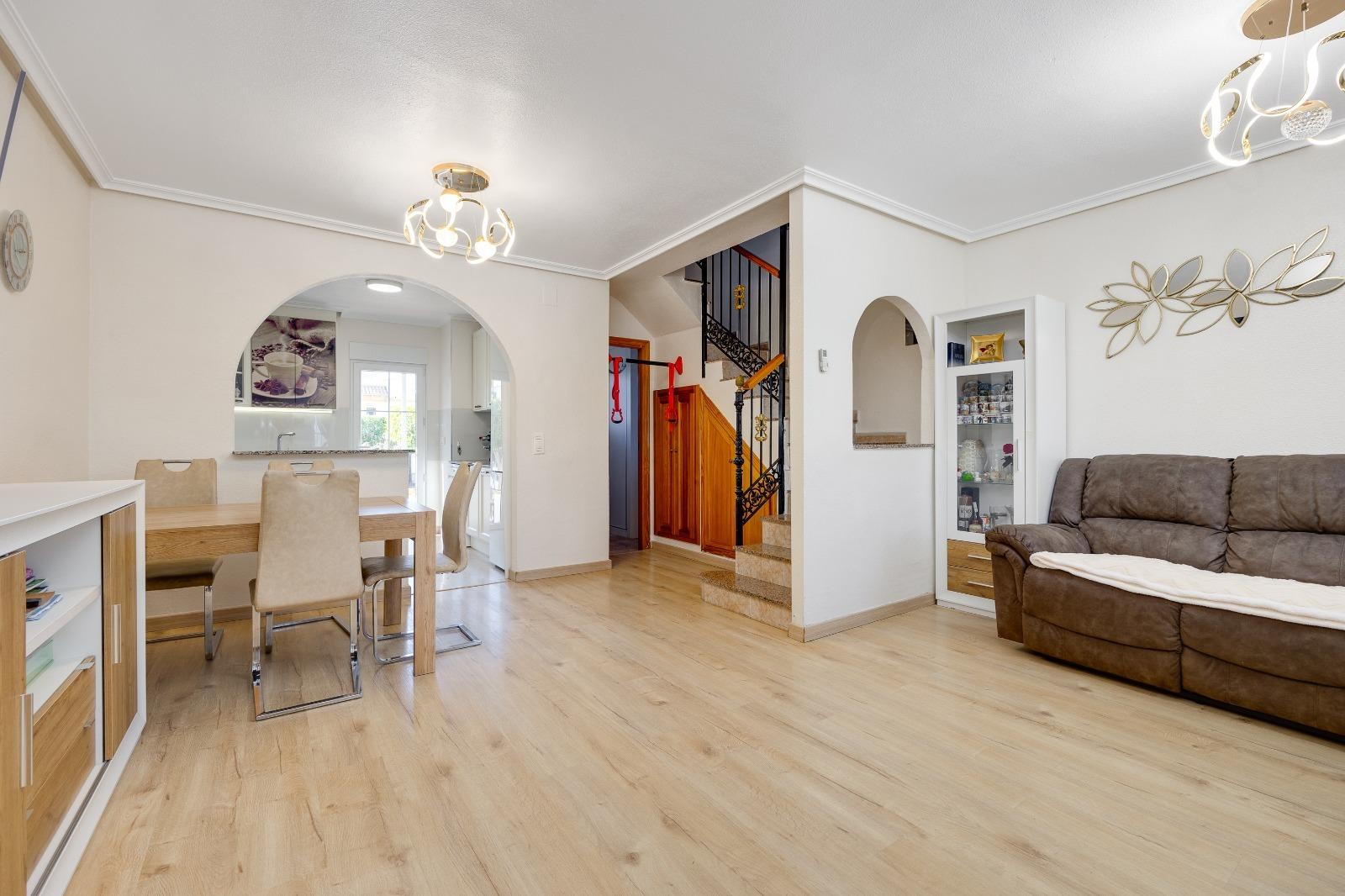 3 Bed, 2 Bath, HouseFor Sale, Torrevieja, Alicante