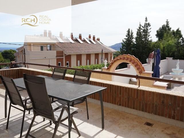 6 Bed, 3 Bath, HouseFor Sale, La Nucia, Alicante