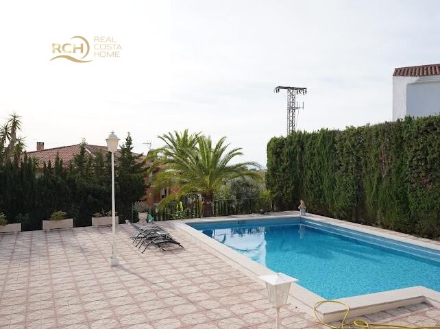 6 Bed, 3 Bath, HouseFor Sale, La Nucia, Alicante