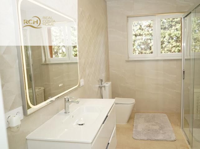 6 Bed, 3 Bath, HouseFor Sale, La Nucia, Alicante