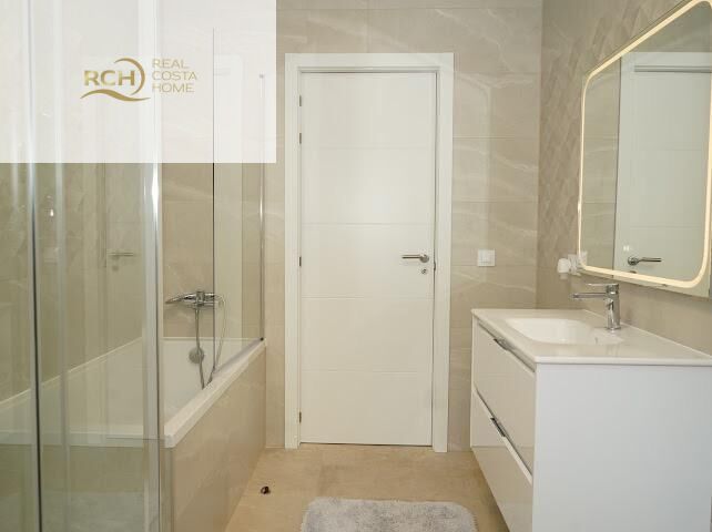 6 Bed, 3 Bath, HouseFor Sale, La Nucia, Alicante