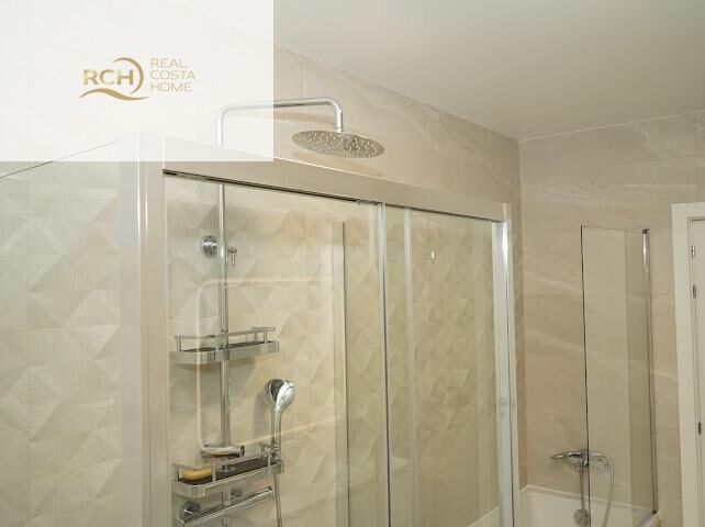 6 Bed, 3 Bath, HouseFor Sale, La Nucia, Alicante