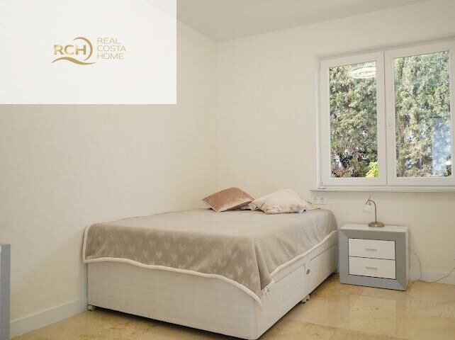 6 Bed, 3 Bath, HouseFor Sale, La Nucia, Alicante