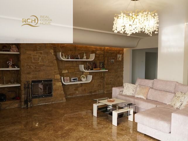 6 Bed, 3 Bath, HouseFor Sale, La Nucia, Alicante