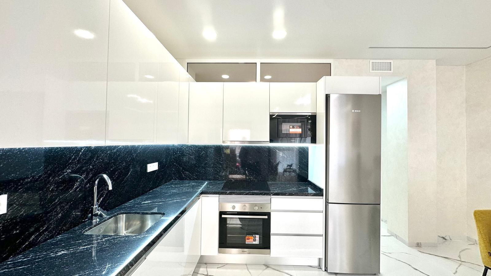 2 Bed, 2 Bath, ApartmentFor Sale, Torrevieja, Alicante