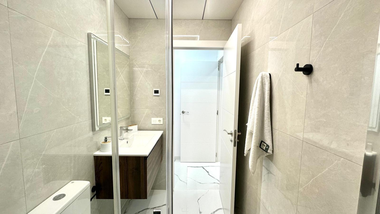 2 Bed, 2 Bath, ApartmentFor Sale, Torrevieja, Alicante