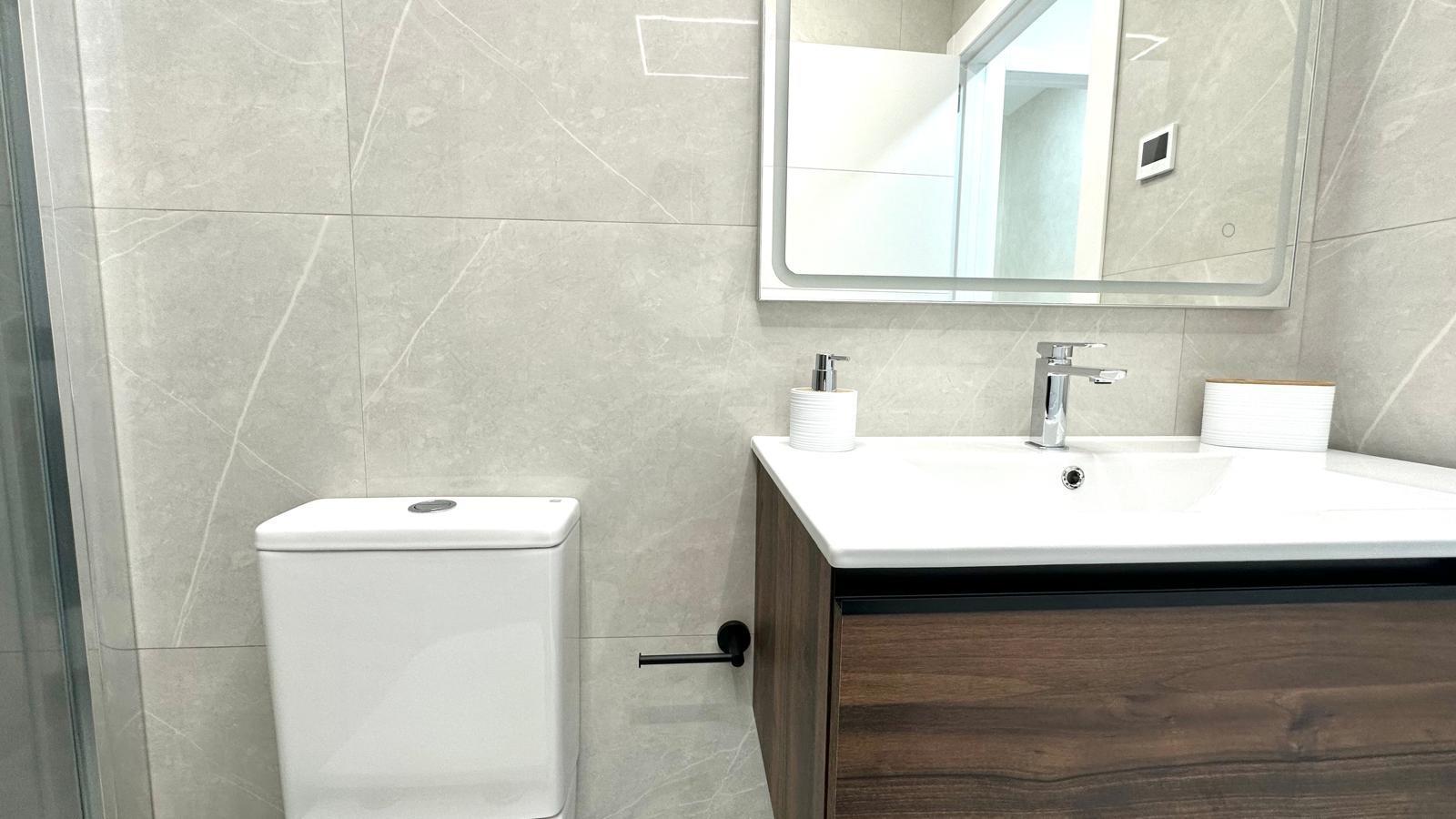 2 Bed, 2 Bath, ApartmentFor Sale, Torrevieja, Alicante