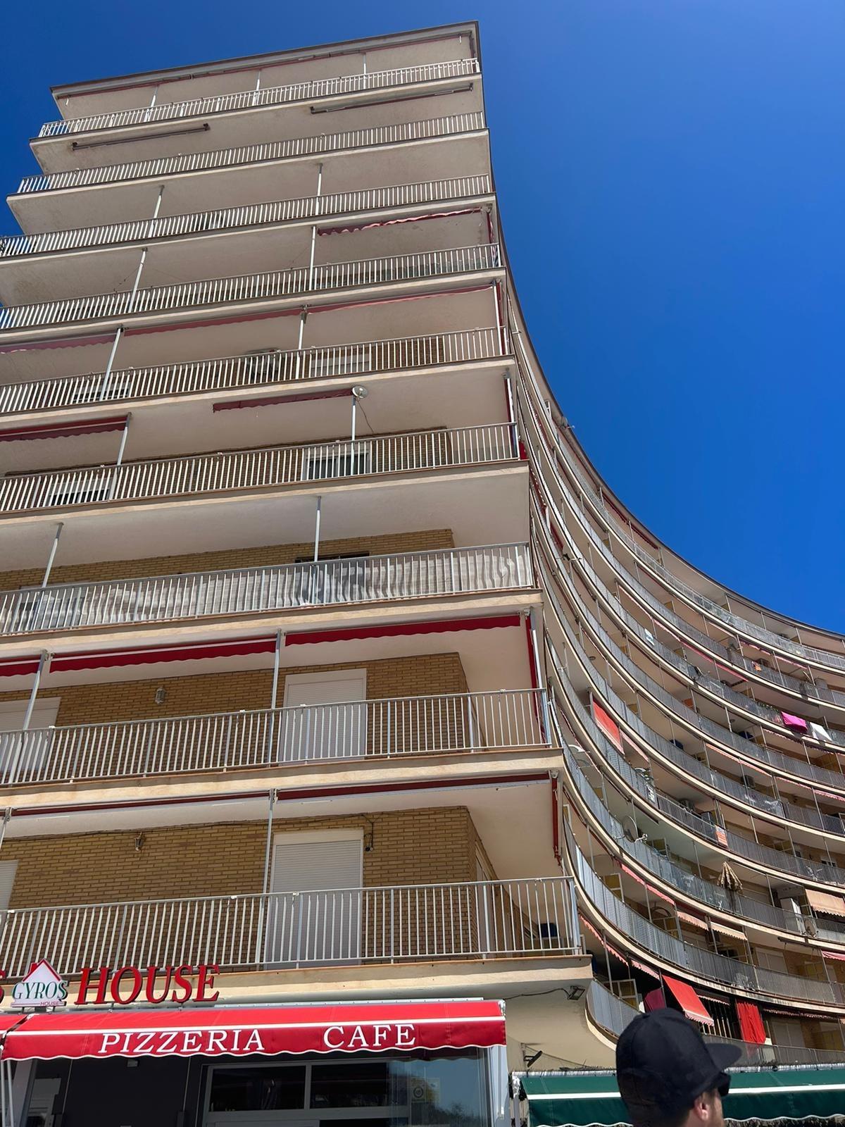 3 Bed, 1 Bath, ApartmentFor Sale, Torrevieja, Alicante