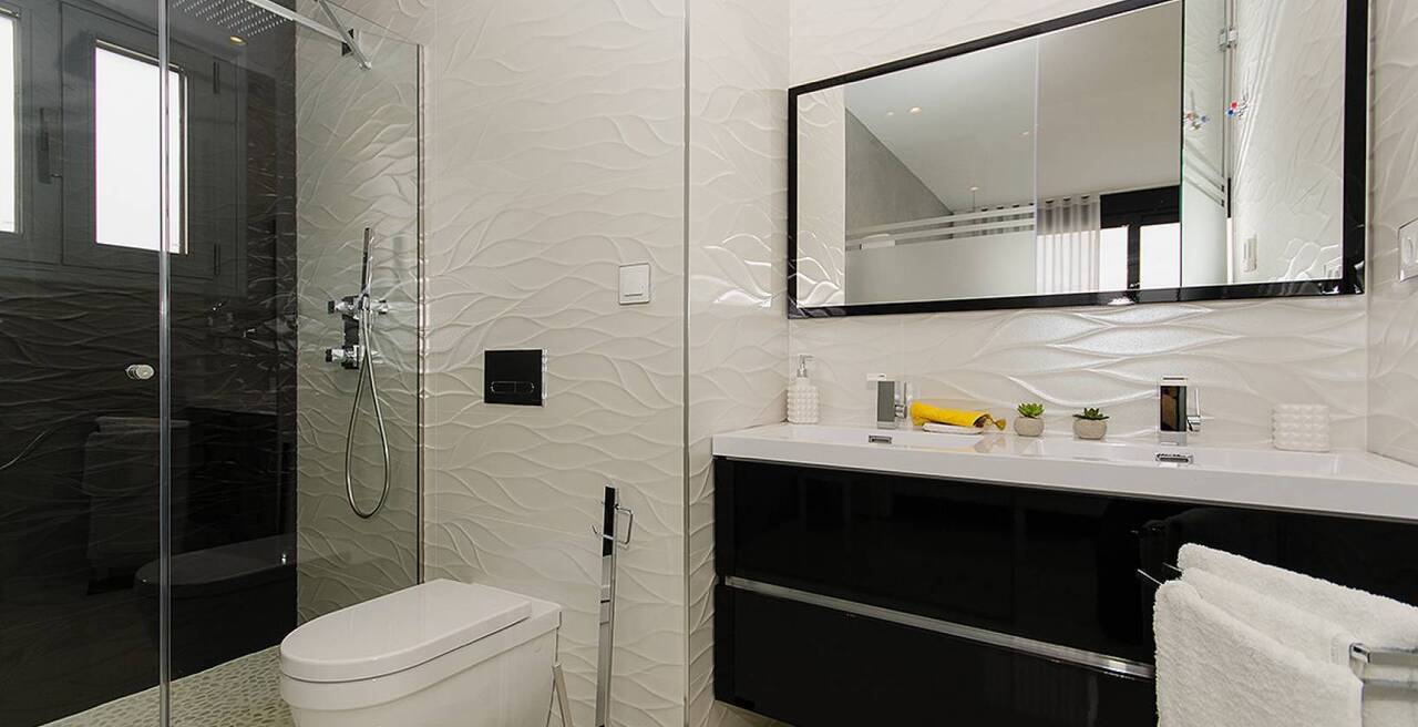 4 Bed, 3 Bath, HouseFor Sale, Campoamor, Alicante