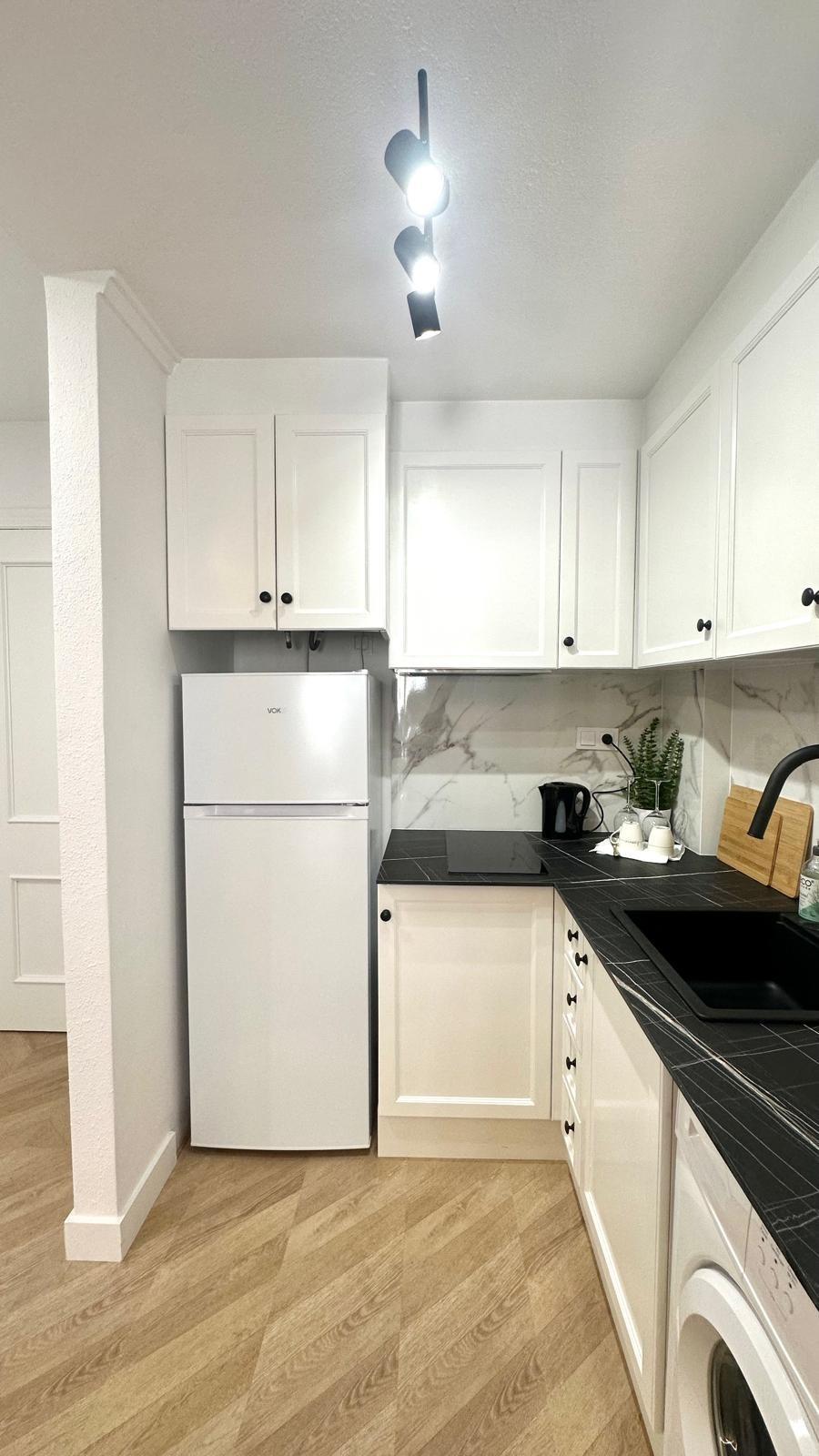 2 Bed, 1 Bath, ApartmentFor Sale, Torrevieja, Alicante