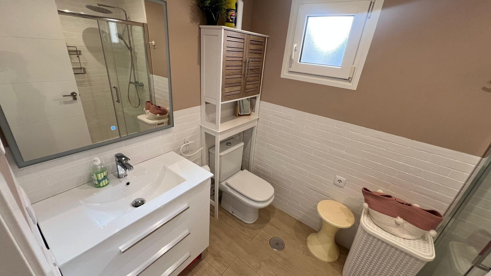 1 Bed, 1 Bath, ApartmentFor Sale, Torrevieja, Alicante