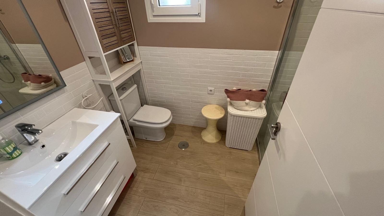 1 Bed, 1 Bath, ApartmentFor Sale, Torrevieja, Alicante