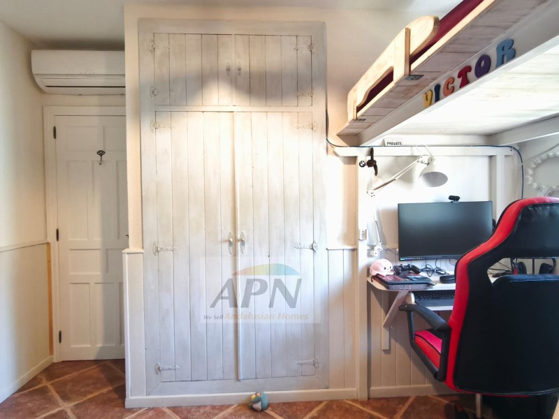 3 Bed, 2 Bath, ApartmentFor Sale, Torremolinos, Malaga