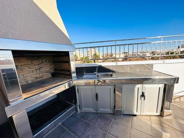3 Bed, 2 Bath, ApartmentFor Sale, Torrevieja, Alicante