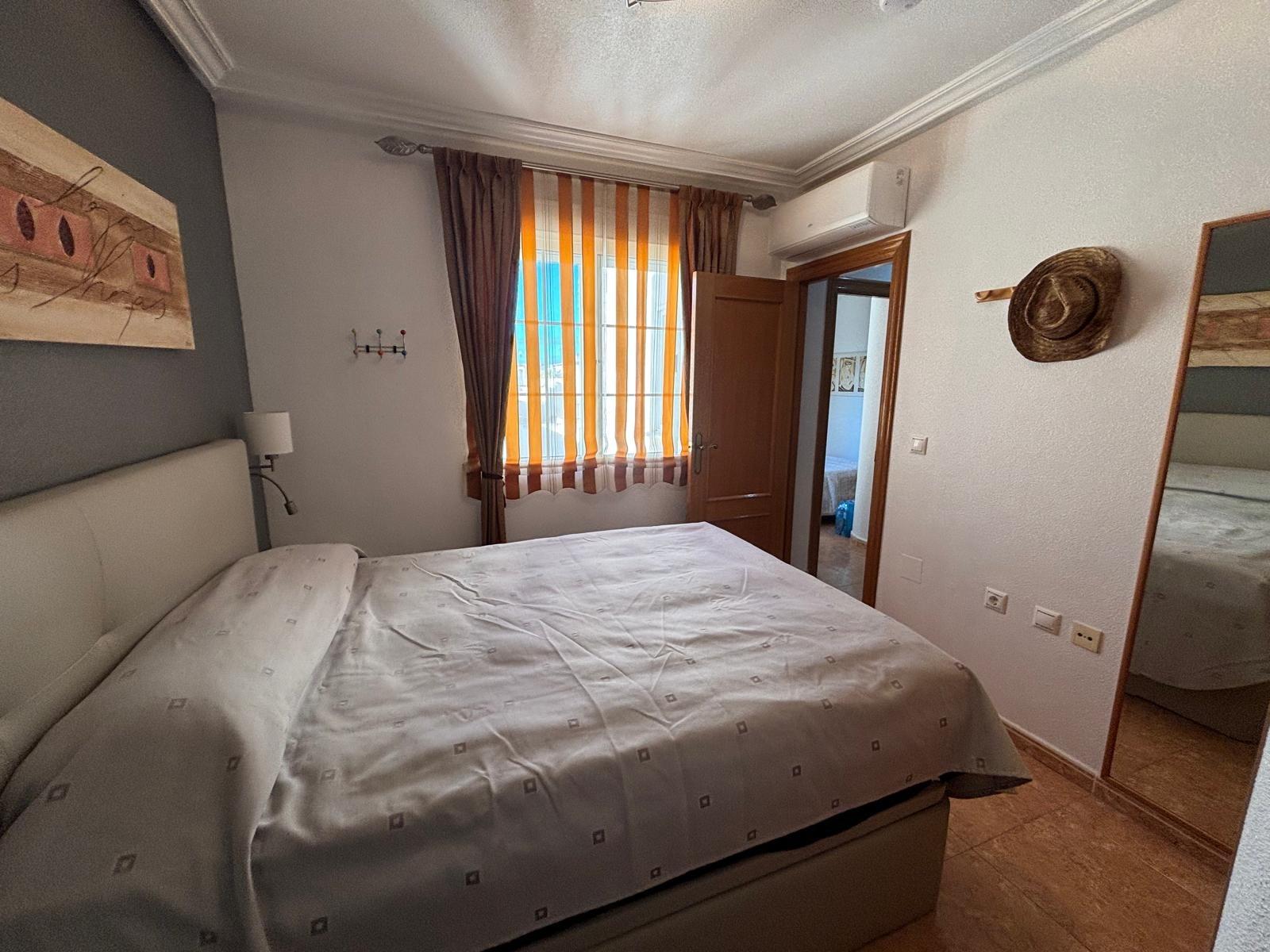 3 Bed, 2 Bath, ApartmentFor Sale, Torrevieja, Alicante