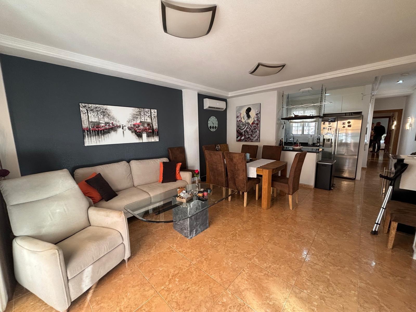 3 Bed, 2 Bath, ApartmentFor Sale, Torrevieja, Alicante