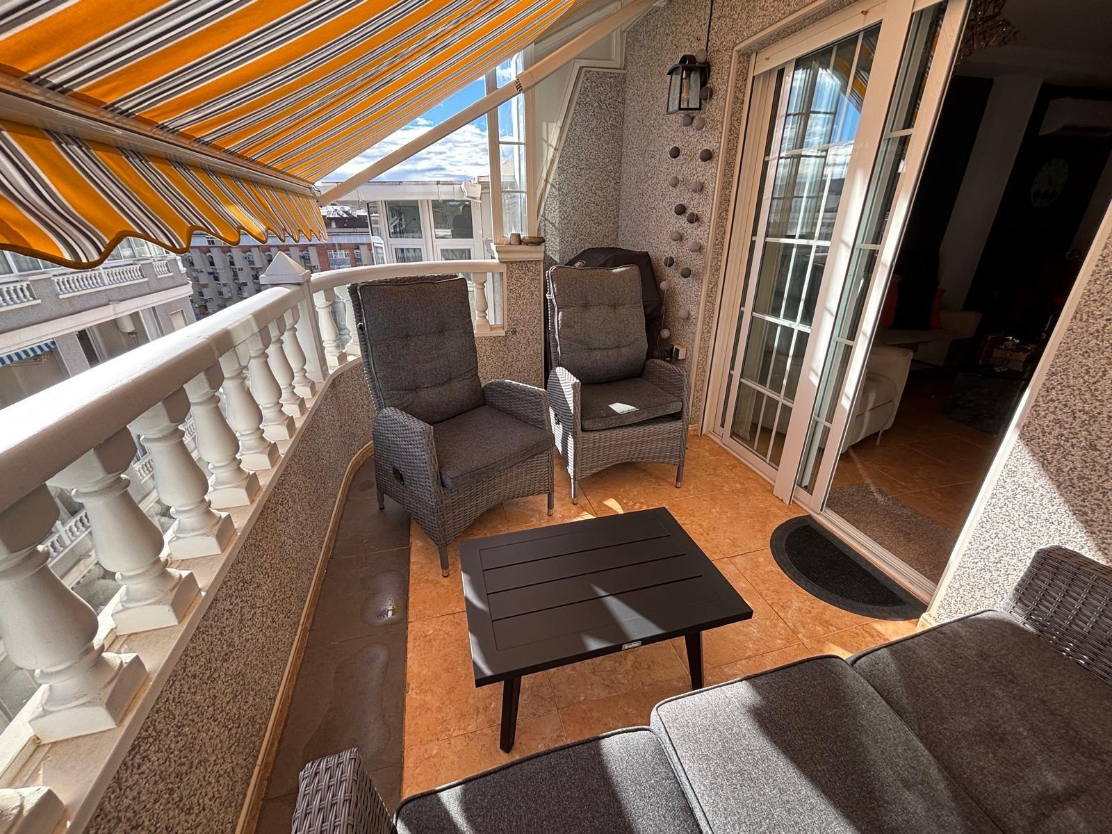 3 Bed, 2 Bath, ApartmentFor Sale, Torrevieja, Alicante