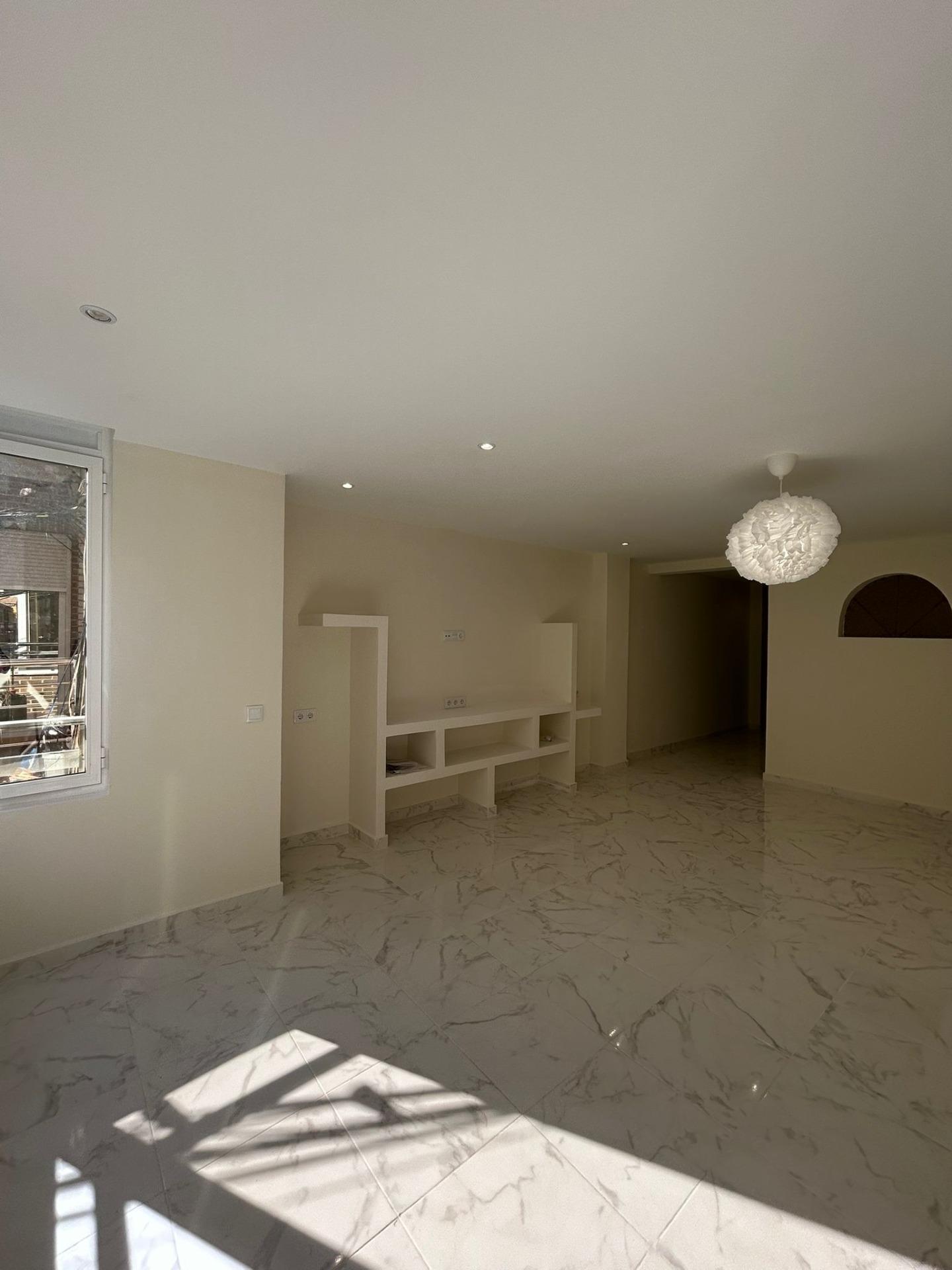 3 Bed, 2 Bath, ApartmentFor Sale, Torrevieja, Alicante