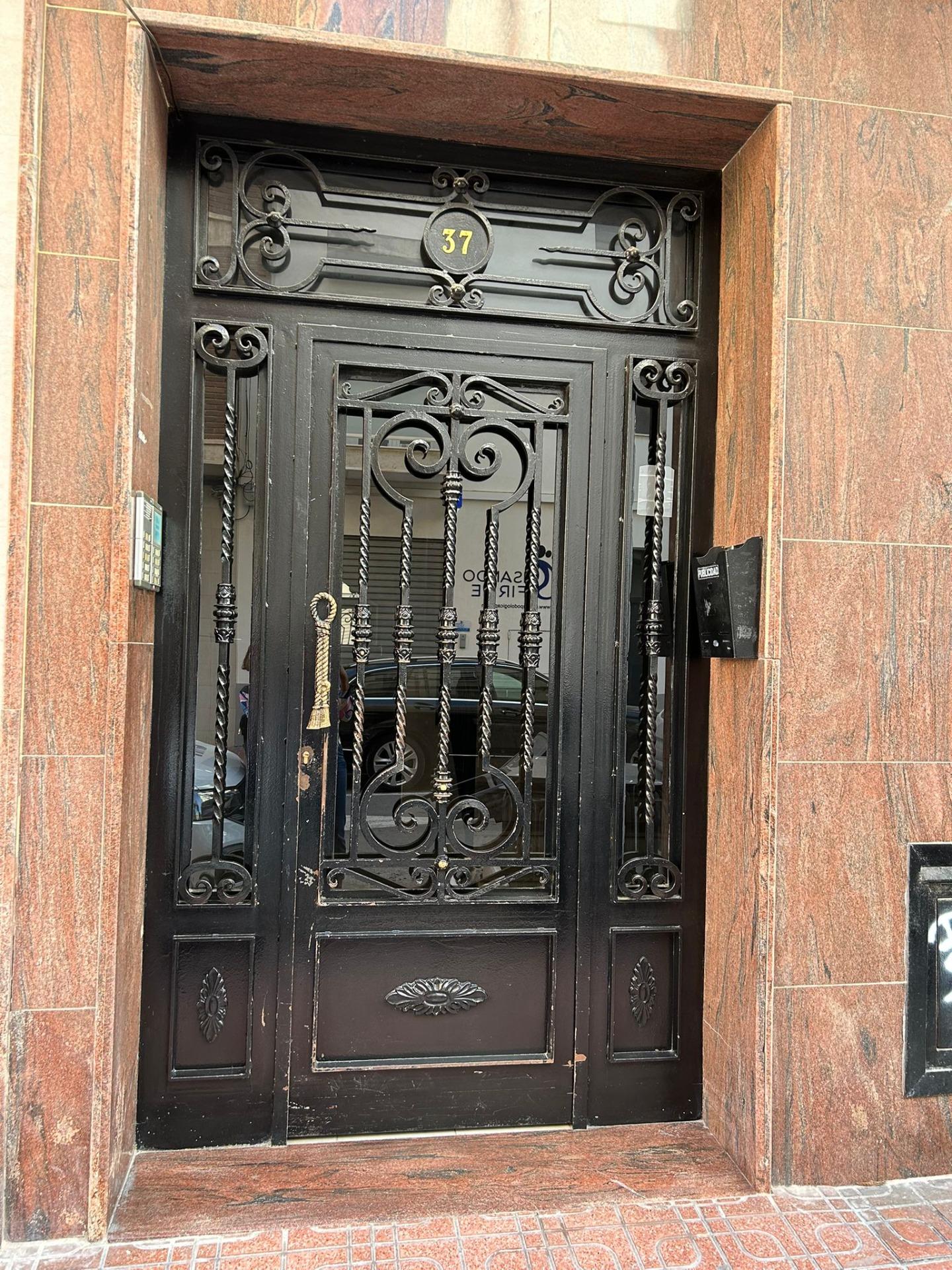 3 Bed, 2 Bath, ApartmentFor Sale, Torrevieja, Alicante