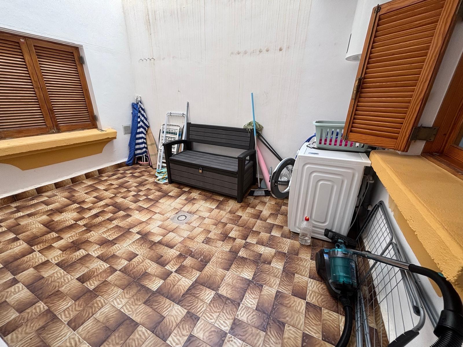 2 Bed, 1 Bath, ApartmentFor Sale, Torrevieja, Alicante