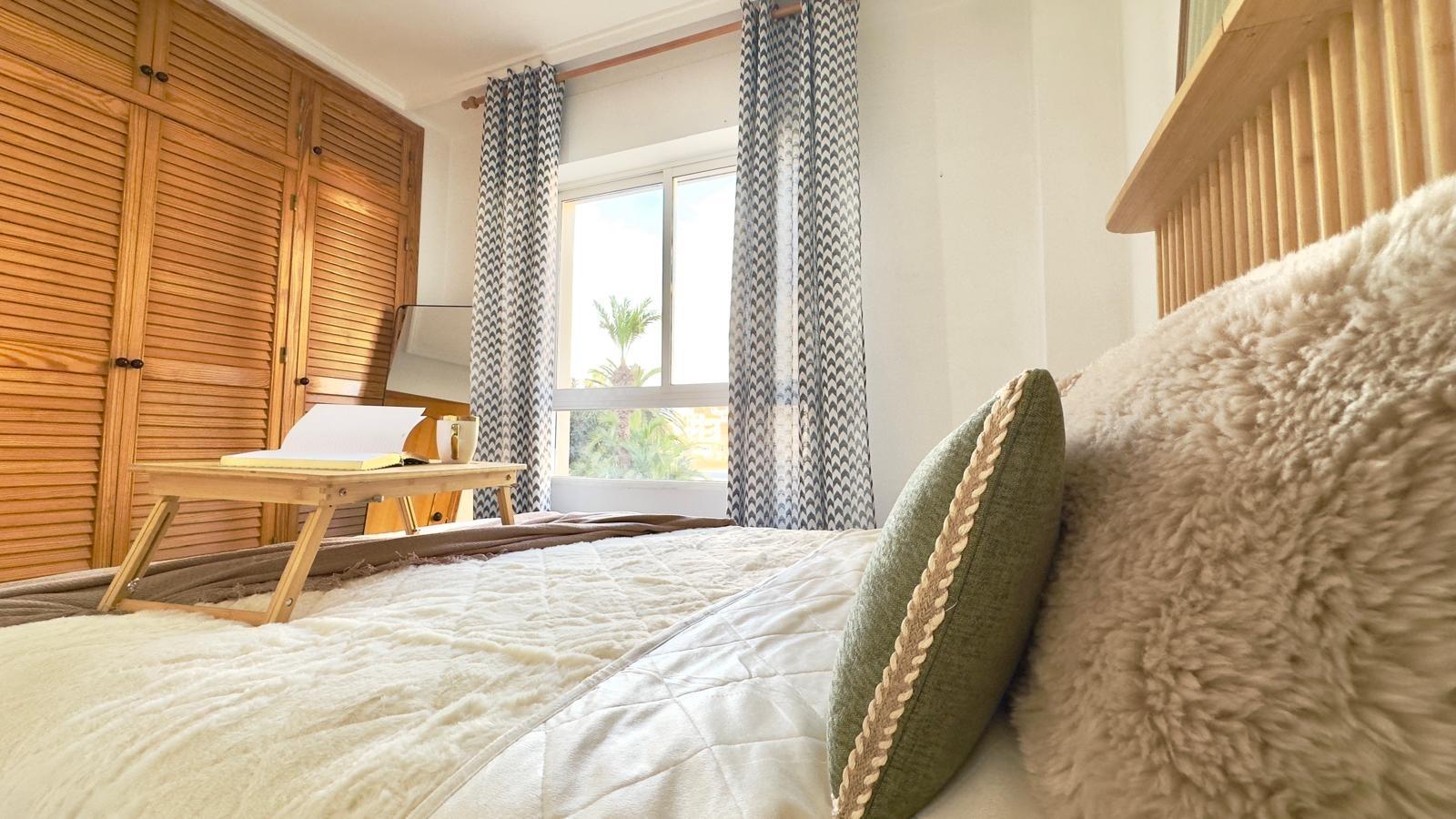 2 Bed, 1 Bath, ApartmentFor Sale, Torrevieja, Alicante