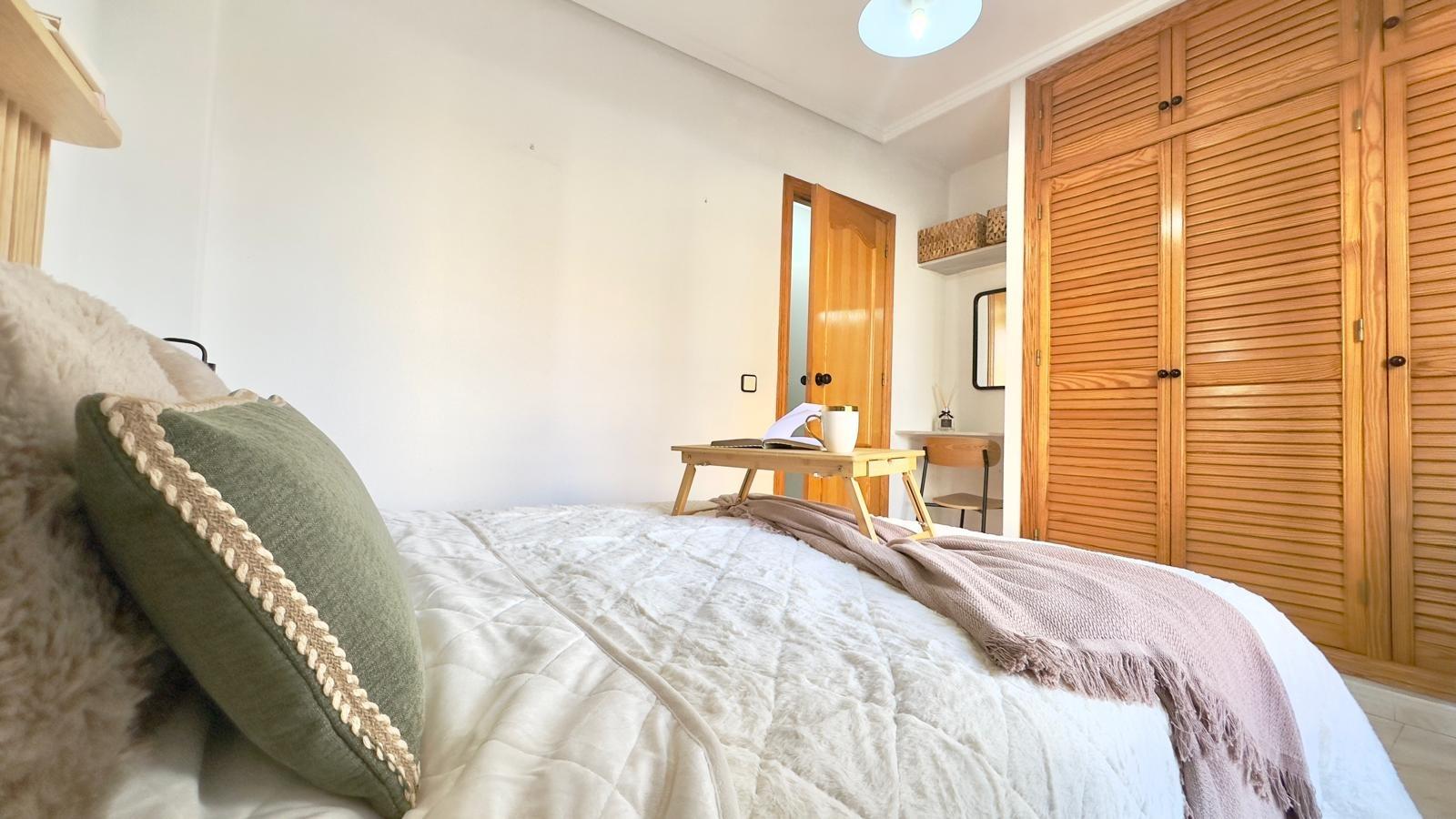 2 Bed, 1 Bath, ApartmentFor Sale, Torrevieja, Alicante