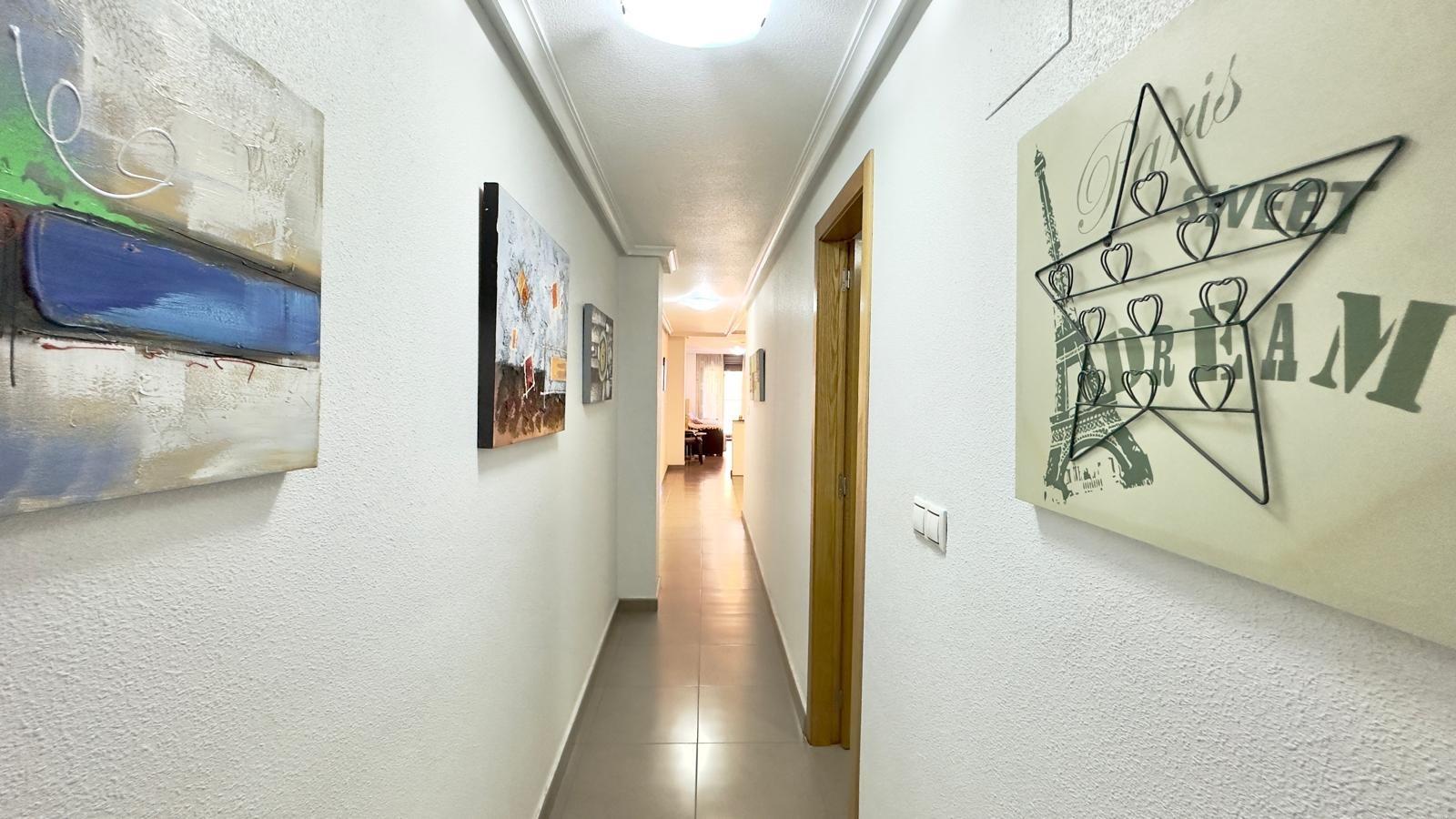 2 Bed, 1 Bath, ApartmentFor Sale, Torrevieja, Alicante