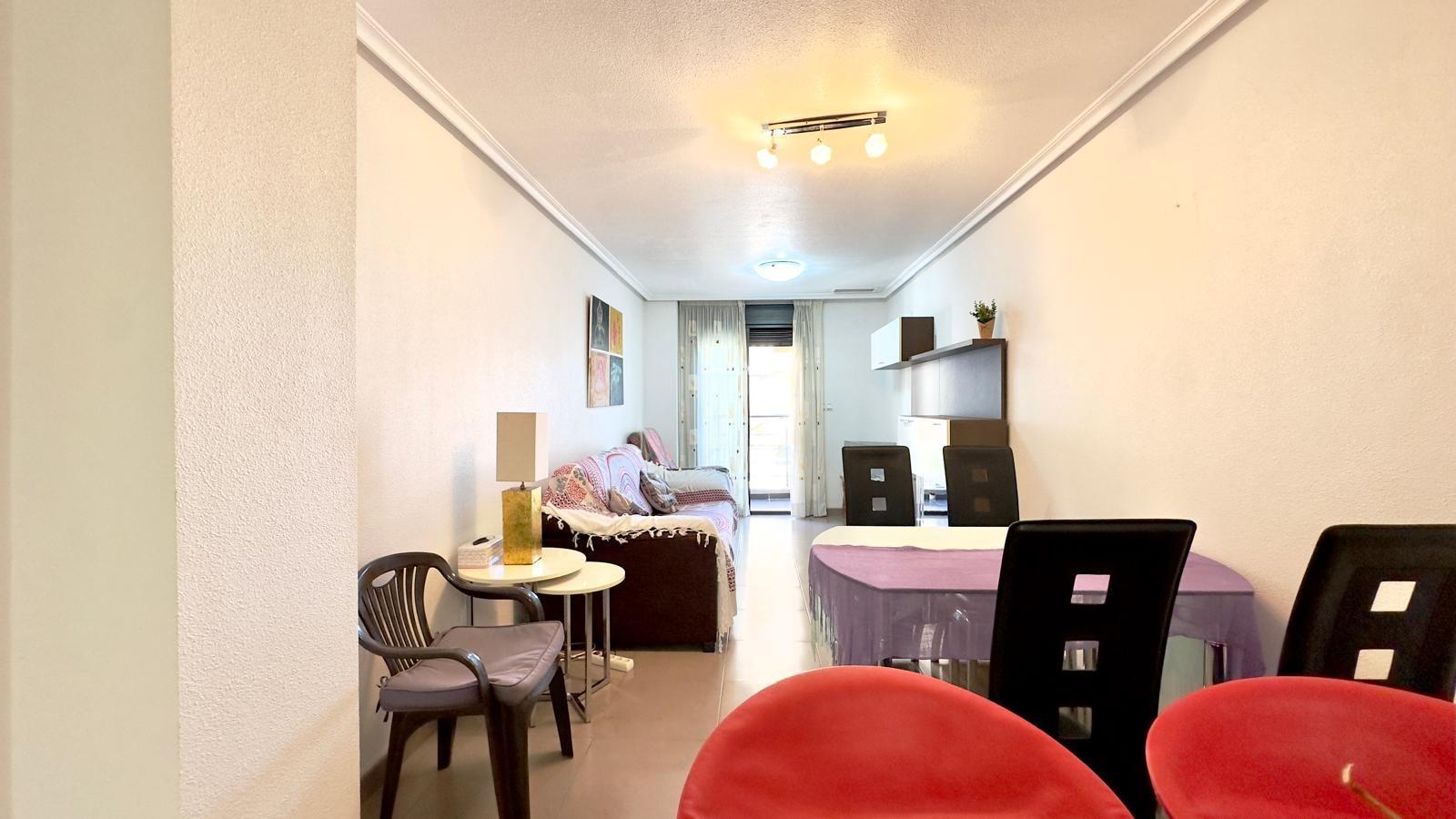 2 Bed, 1 Bath, ApartmentFor Sale, Torrevieja, Alicante