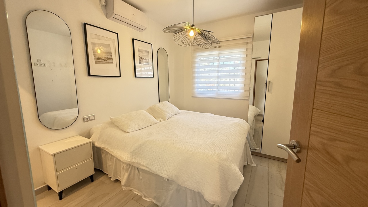 2 Bed, 2 Bath, HouseFor Sale, Villamartin, Alicante