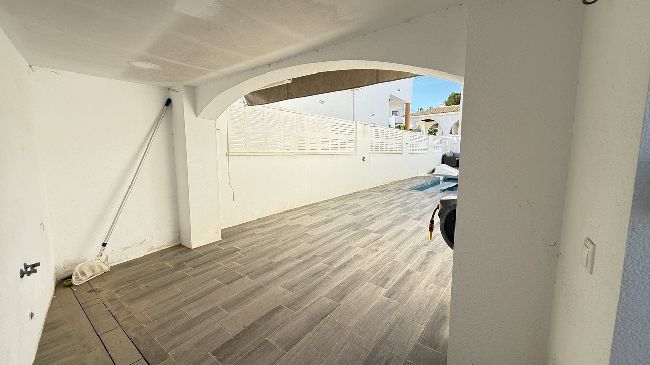 2 Bed, 2 Bath, HouseFor Sale, Villamartin, Alicante