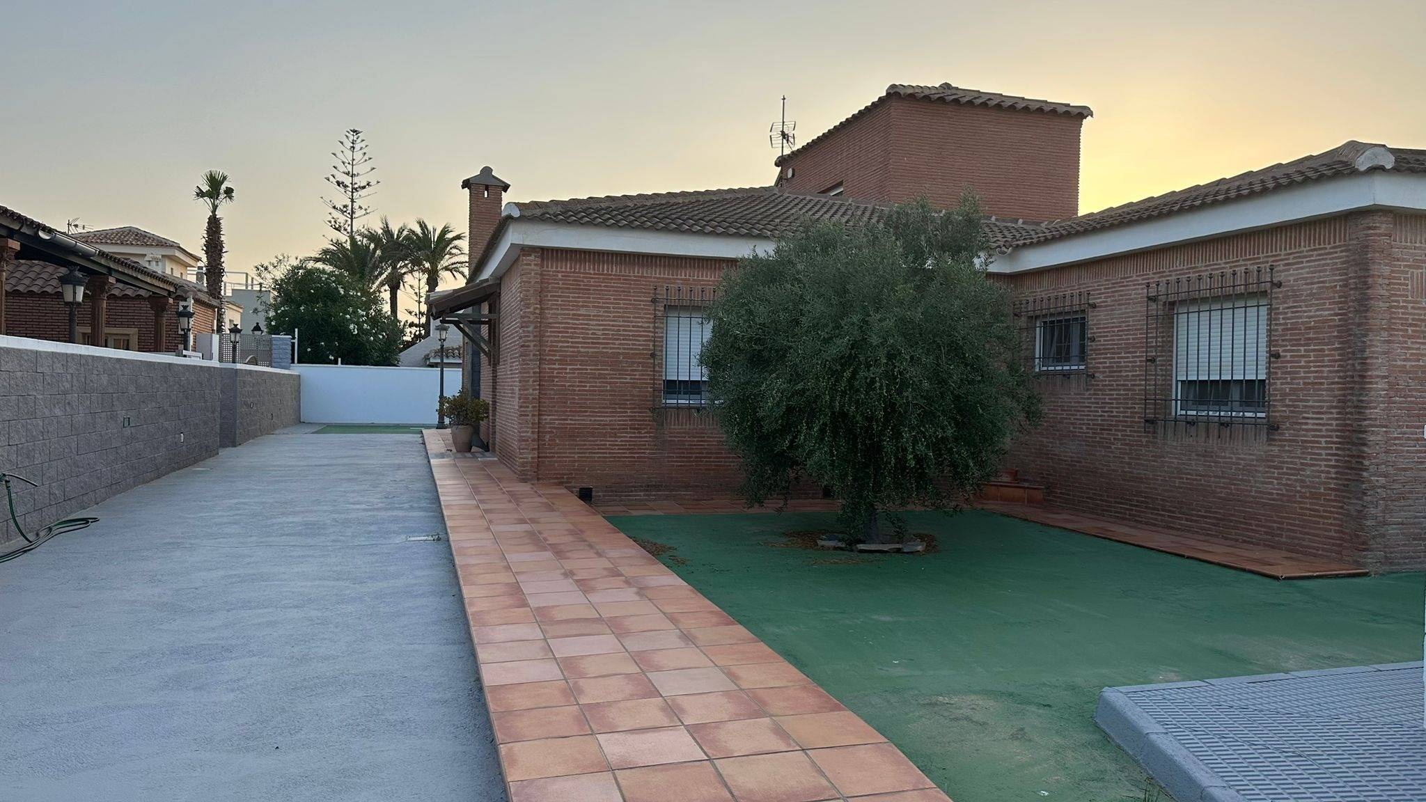 4 Bed, 3 Bath, HouseFor Sale, La Manga Del Mar Menor, Murcia