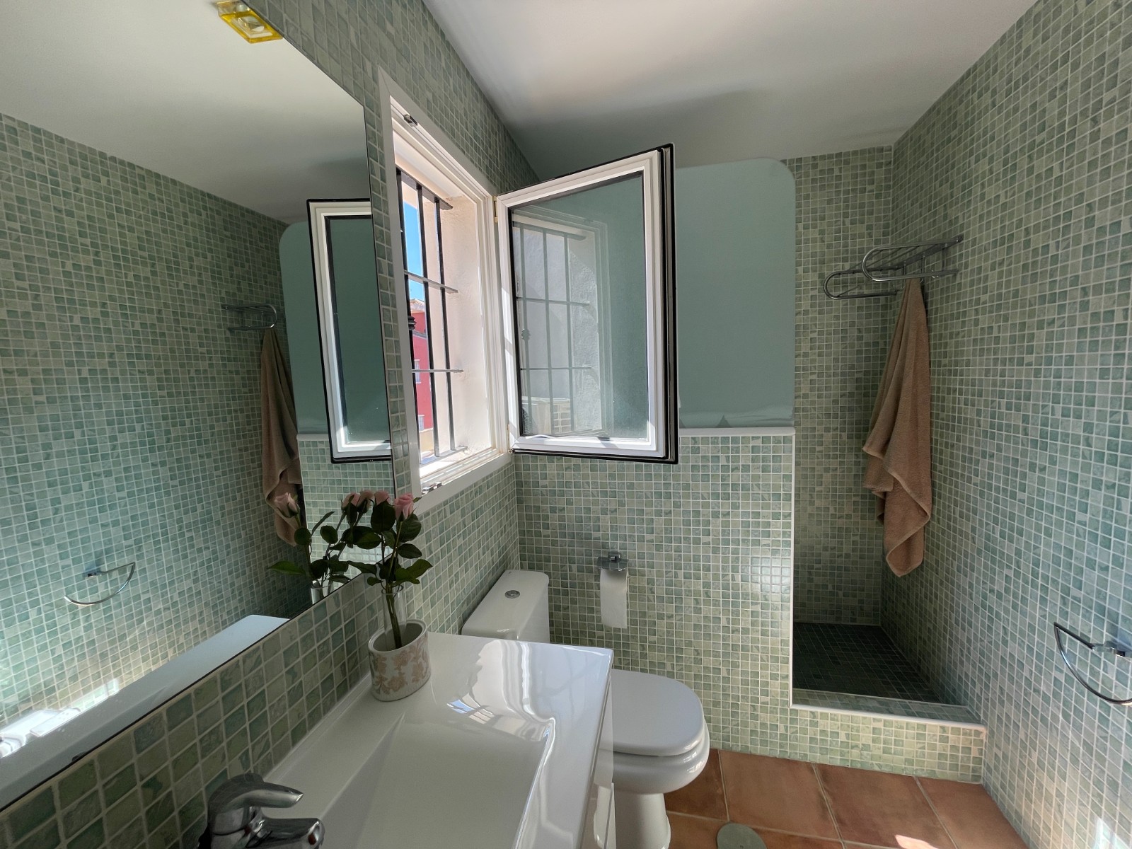 4 Bed, 3 Bath, HouseFor Sale, Torre De La Horadada, Alicante