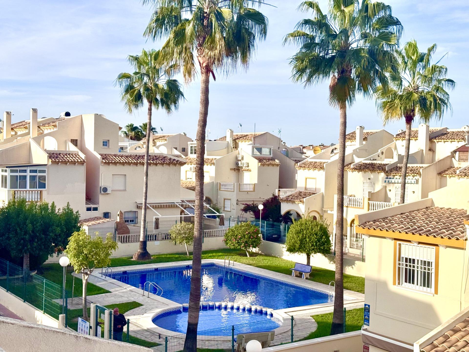 5 Bed, 2 Bath, HouseFor Sale, Orihuela Costa, Alicante