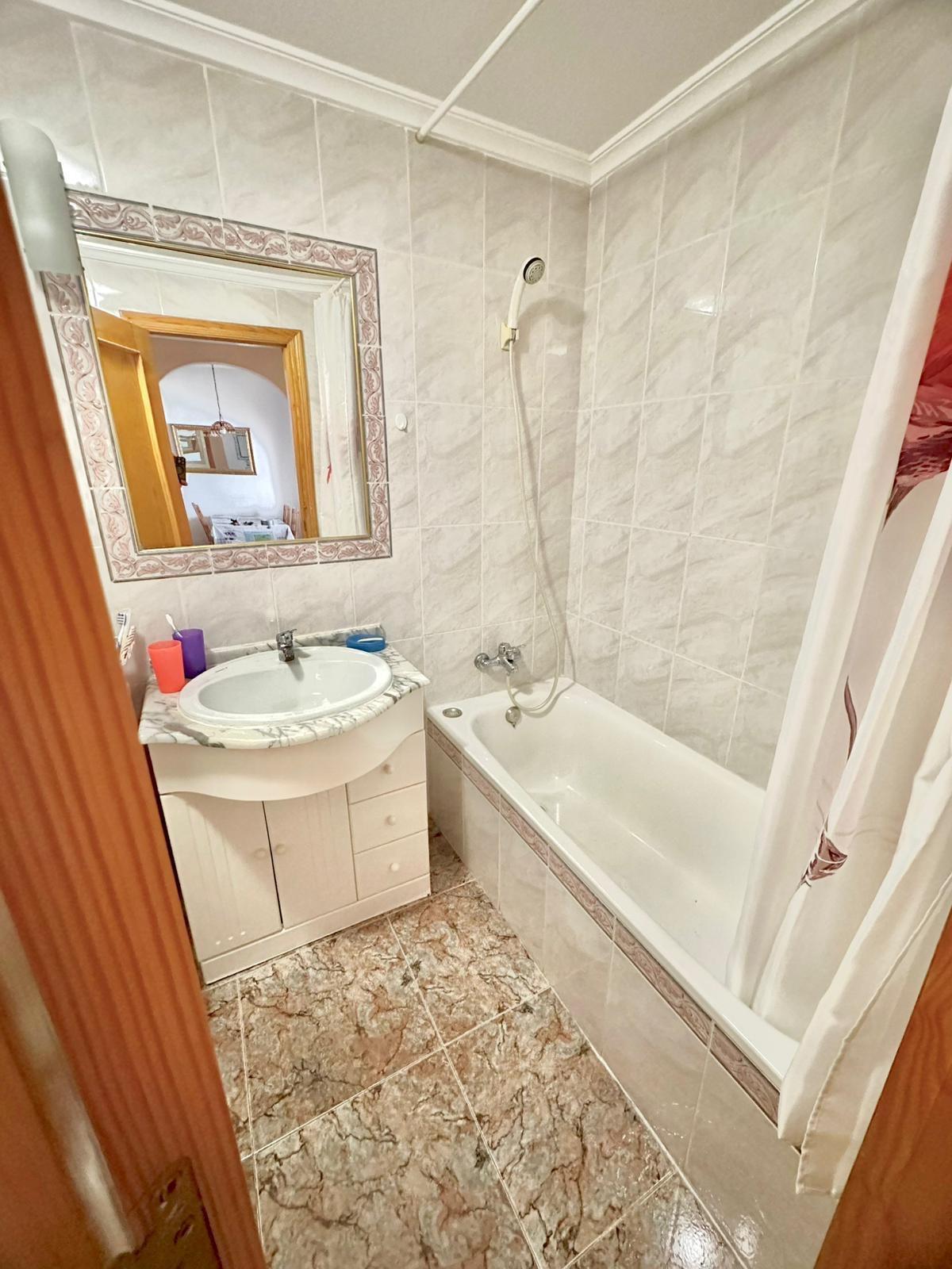 2 Bed, 1 Bath, HouseFor Sale, Guardamar Del Segura, Alicante