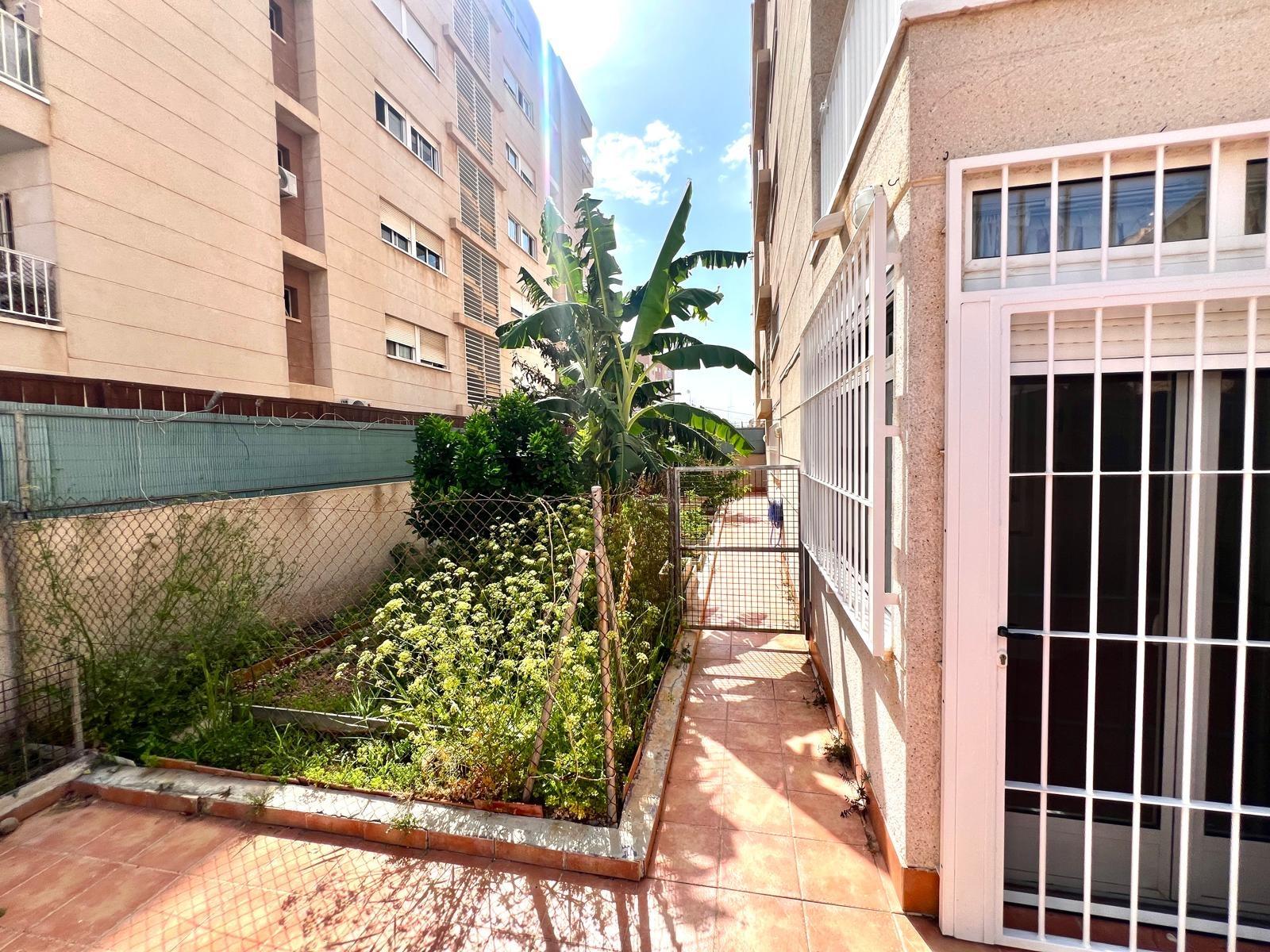 3 Bed, 2 Bath, ApartmentFor Sale, Torrevieja, Alicante