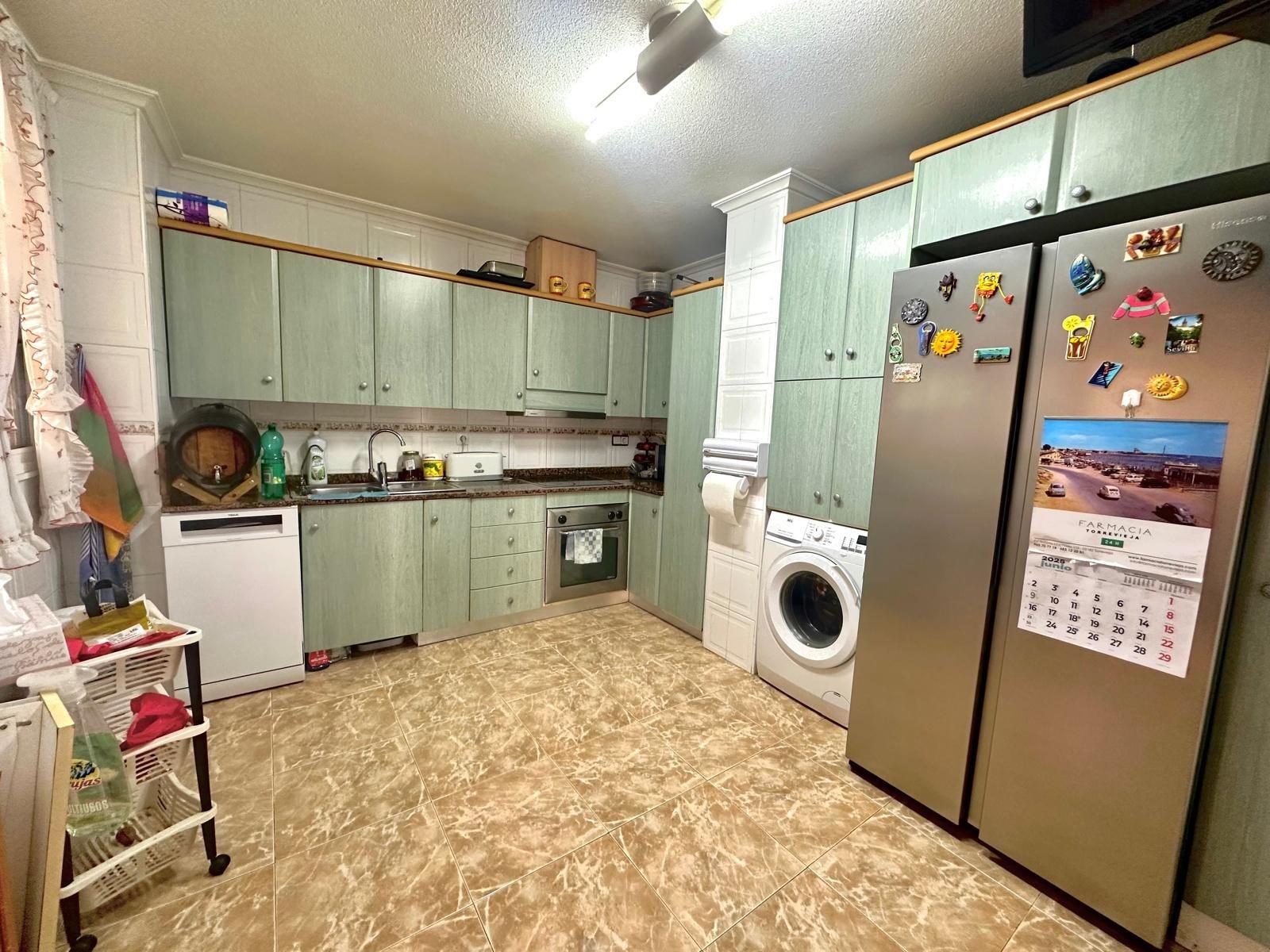 3 Bed, 2 Bath, ApartmentFor Sale, Torrevieja, Alicante