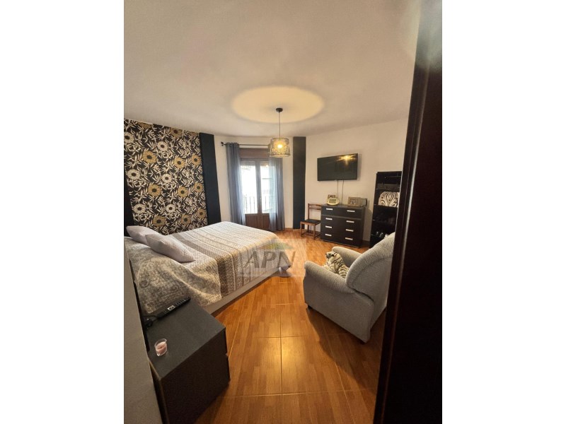 3 Bed, 2 Bath, HouseFor Sale, Yunquera, Malaga