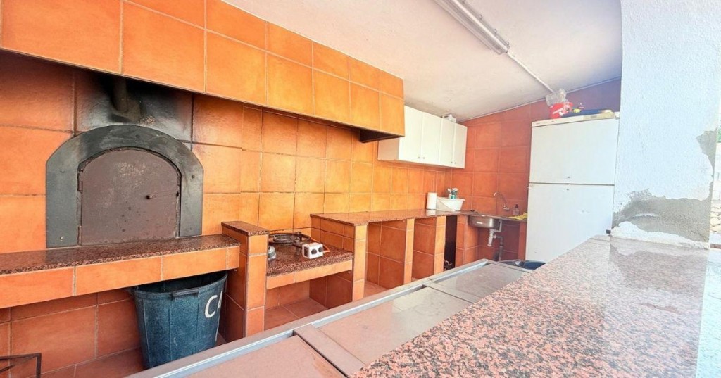 4 Bed, 2 Bath, HouseFor Sale, Villajoyosa, Alicante